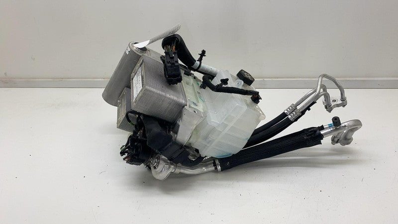 ⭕ 2020-2024 Tesla Model Y Supermanifold Refrigerant Chiller w/ Coolant