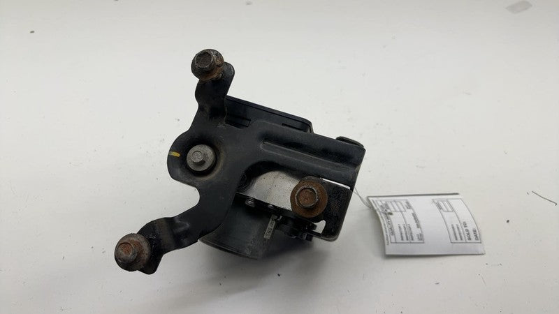 23388991 ⭕16-18 Chevrolet Silverado 1500 ABS Anti Lock Brake Pump Control Module 23388991