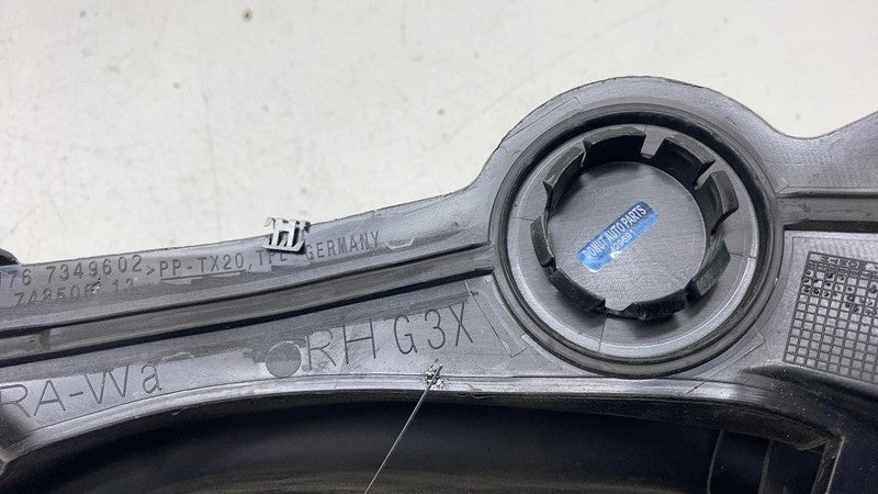 ⭕ 2018 2019 BMW 530e Front Right Engine Compartment Rubber Gasket Flap