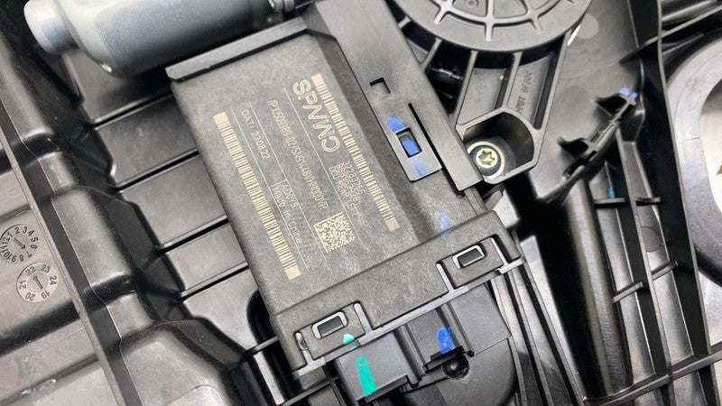 676480460 ⭕ 2021-2023 Polestar 2 Rear Left Side Door Window Regulator & Carrier Assembly