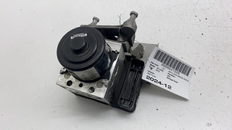 A2046820072 2012 Mercedes-Benz C-Class C250 C300 ABS Anti-Lock Brake Pump Module Assembly
