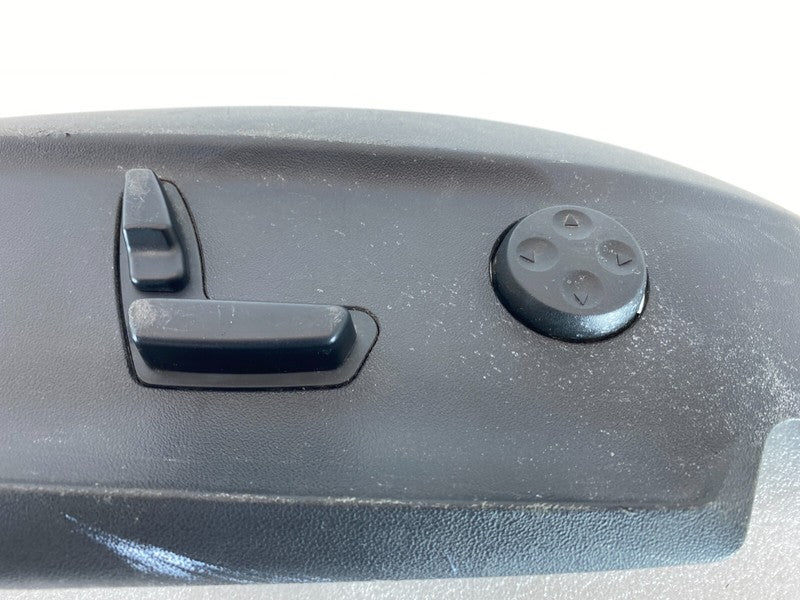 AG130872A ⭕ 2012-2015 Tesla Model S Front Right 1st Row Seat Control Switch & Trim Panel