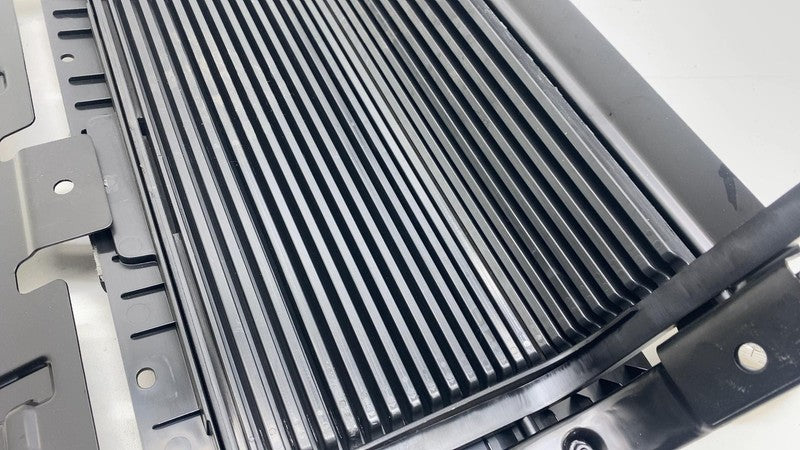 C800139938-A ⭕ 2022 2023 2024 Rivian R1T Rear Seat Back Panel Storage Door Cover C800139938-A