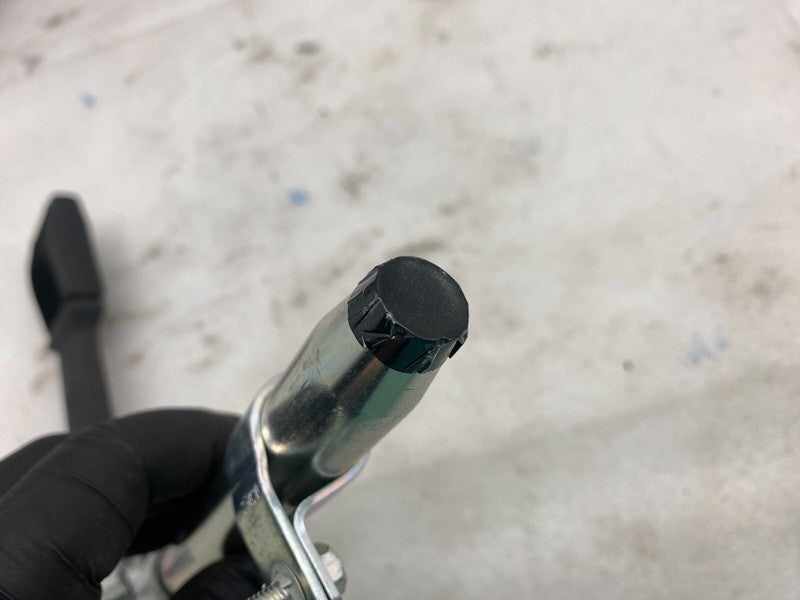 1004532 05 F ⭕ 12-20 Model S Left 1st Row Lap Pretensioner Model X 16-20 Right 1004532-05-F