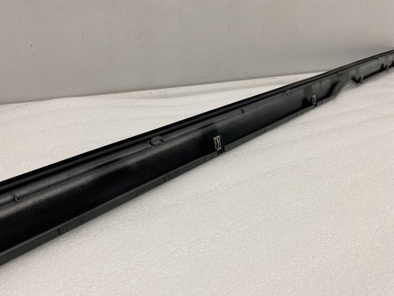 101221700F ⭕ 2012-2023 Model S Passenger Side Skirt Molding Scuff Plate Right 1012217-00-F