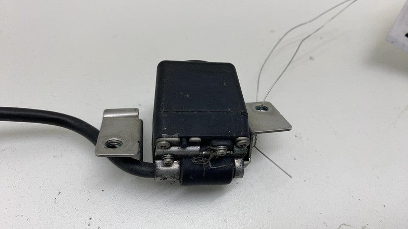 100677300D 2012 2013 2014 2015 Tesla Model S Rear View Backup Camera w/ Cable Wire Assembly