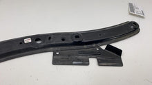 2013-2018 Ford C-Max Engine Mounting Bracket Beam Mount Support Assembly