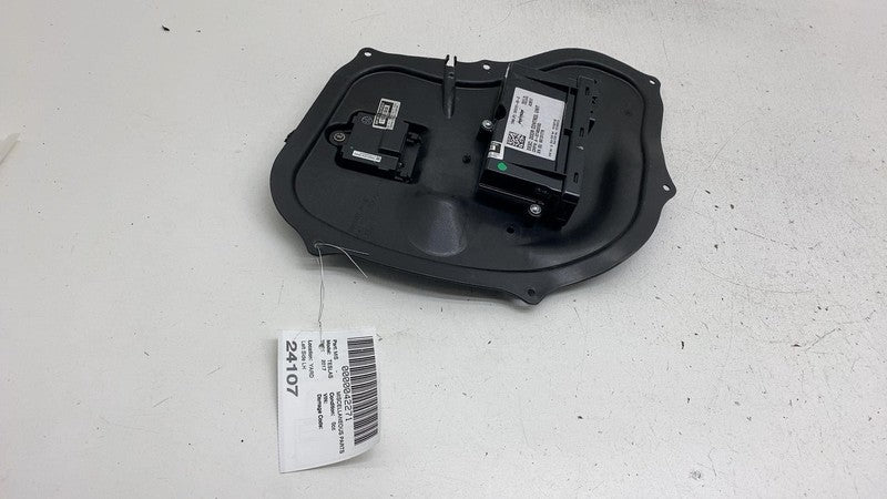 100310100E ⭕12-20 Tesla Model S Front Right Door Plate Panel w/ Control Module 1002458-00-H