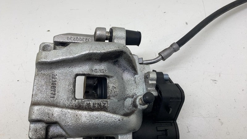 32300771 ⭕ 2021-2023 Polestar 2 Rear Passenger Right Brake Caliper w/ Hose Line 32300771