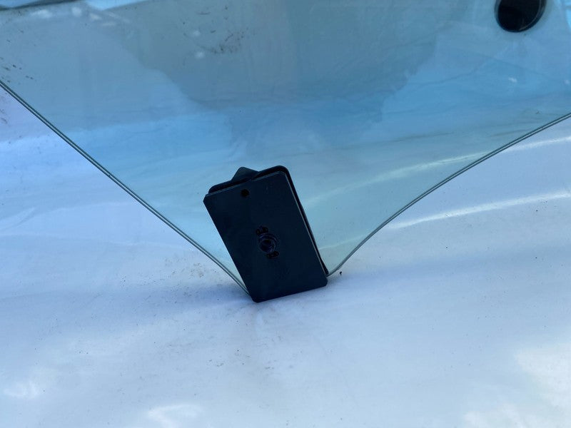 ⭕ 2021-2023 Tesla Model 3 Front Passenger Door Window Glass Right RH D