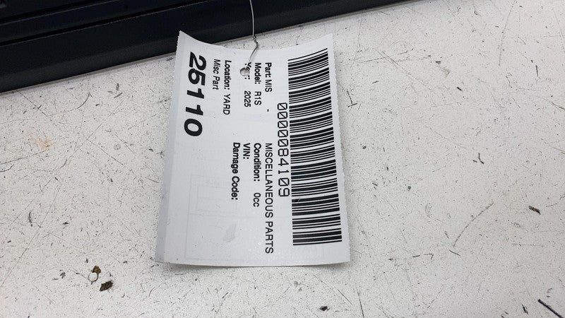 PT00219777 ⭕2025 Rivian R1S Front Left or Right Door Sill Scuff Plate Trim Cover PT00219777