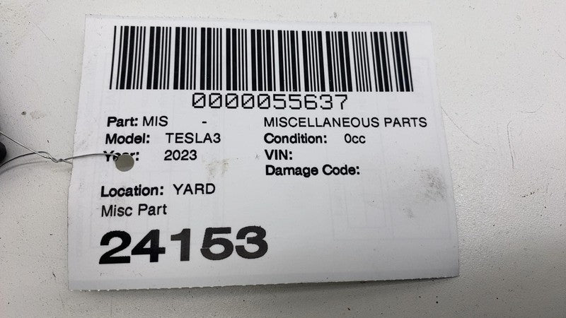 1509420 00 D 2017-2023 Tesla Model 3 Rear Left Side Radio Antenna Noise Filter Amplifier OEM