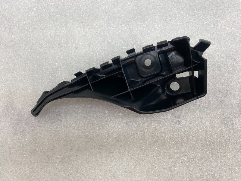 1588936 00 D ⭕ 21-24 Tesla Model S Front Right Bumper to Fender Support Bracket 1588936-00-D