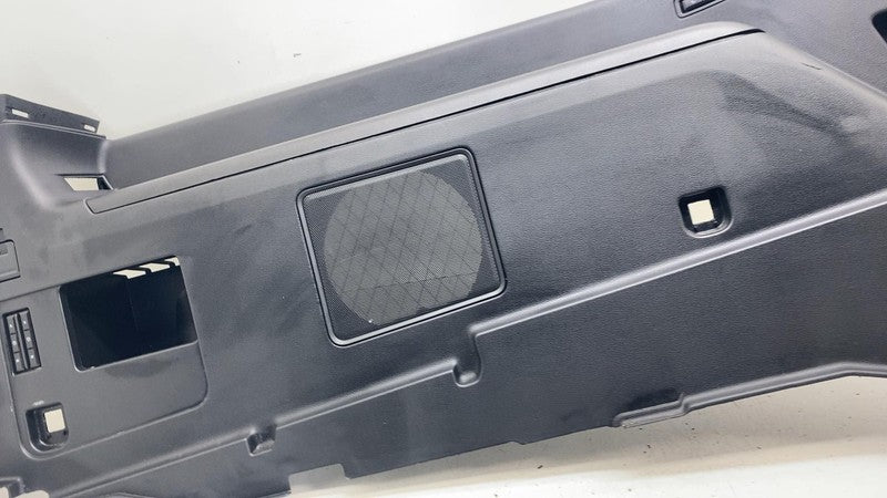 ⭕ 20-23 Lincoln Navigator Rear Driver Side Quarter Panel Lower Trim Co