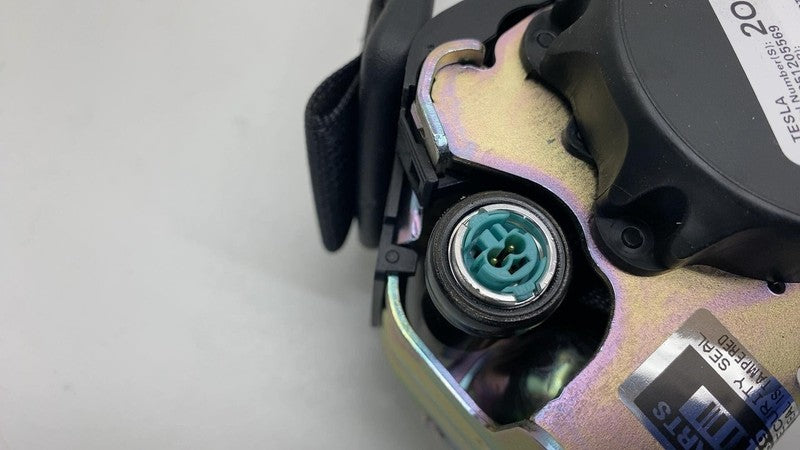 2017-2023 Tesla Model 3 M3 Rear Left or Right 2nd Row Seatbelt Retract