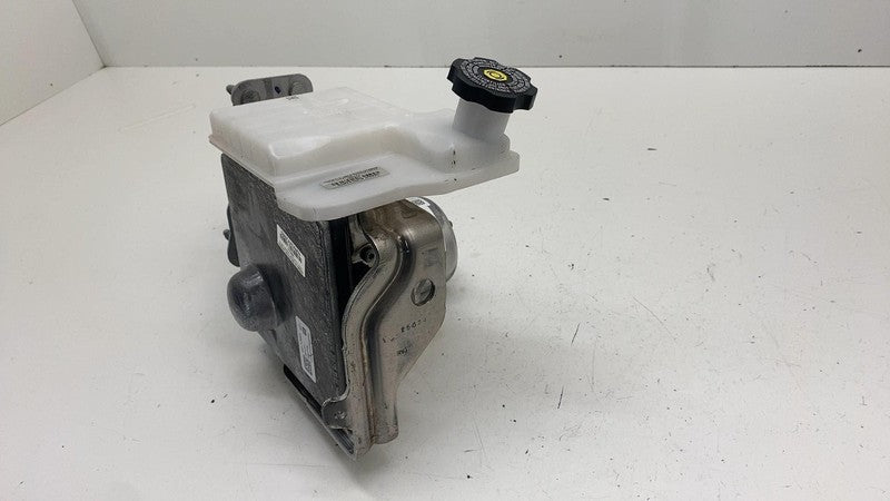 ⭕ 2025 Chevrolet Silverado 1500 Anti Lock Power Brake Booster Assembly