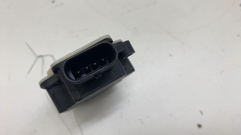 ⭕2021 2022 2023 Polestar 2 Front Bumper Grille Vent Shutter Motor Actuator OEM