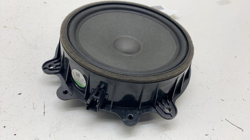 1079744-00-E ⭕ 2017-2023 Tesla Model 3 M3 Front Door Audio System Woofer Speaker 1079744-00-E