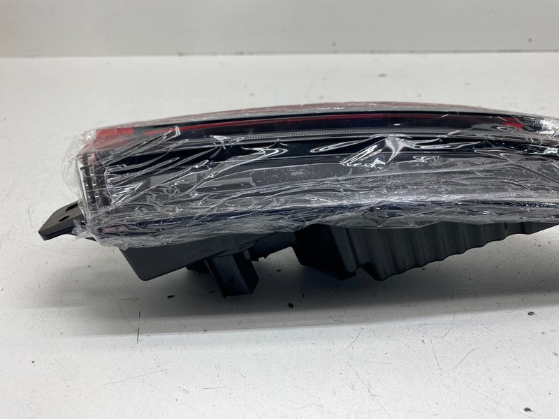 1712514 00 D ⭕ 24-26 Tesla Model 3 Rear Right Taillight Lower Bumper Taillamp RH 1712514-00-D