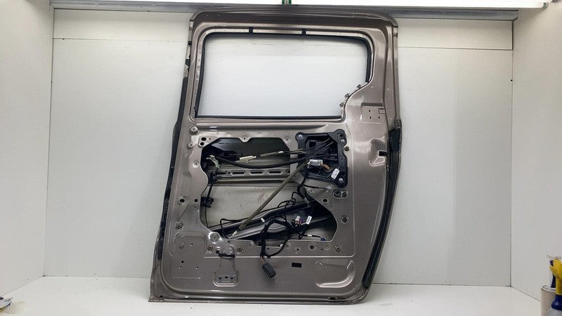 ⭕ 17-24 Chrysler Pacifica Rear Passenger Side Door Shell Panel Right Gold - PTE