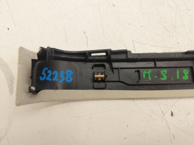 1055024 00 B ⭕ 16-20 Model X Rear Passenger Falcon Door Trim Molding Cover Right 1055024-00-B