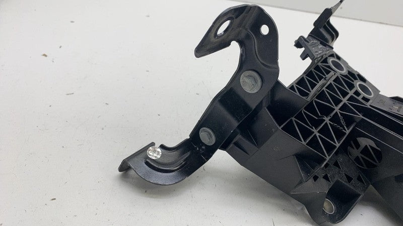 ⭕ 2022 Mercedes Benz EQS450+ Front Right Side Bumper Shock Absorber A2