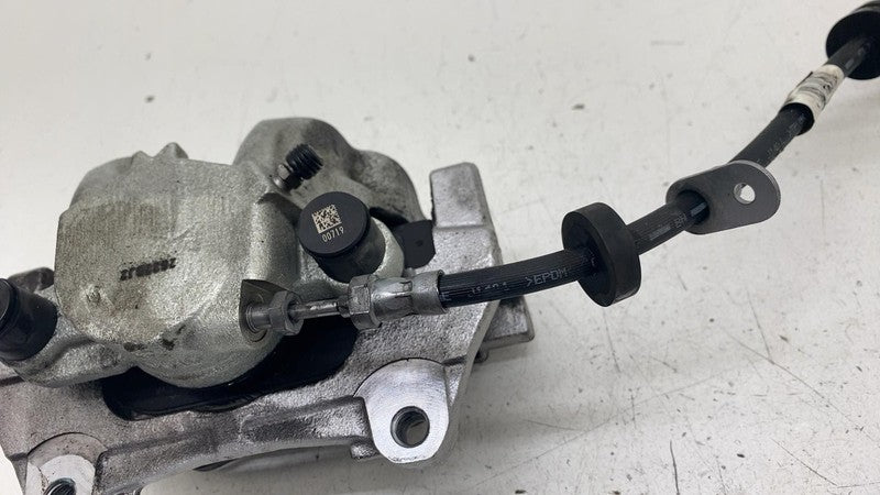 32300769 ⭕ 2021-2023 Polestar 2 Front Passenger Right Brake Caliper w/ Hose Line 32300769