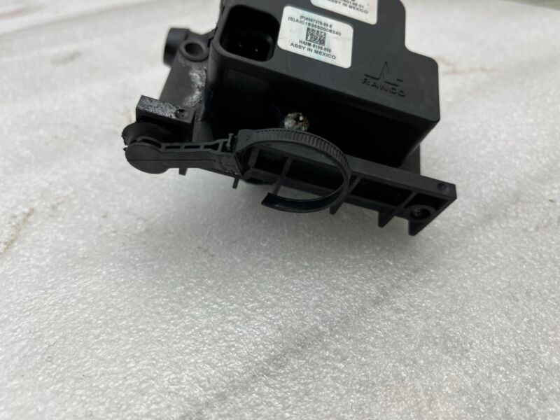 2012-2020 Tesla Model S X Coolant Pump Cooling Valve Actuator 4-Way 6007370-00-E