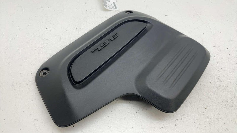 04861764AE ⭕ 2017-2025 Chrysler Pacifica 3.6L Engine Motor Top Appearance Cover 04861764AE