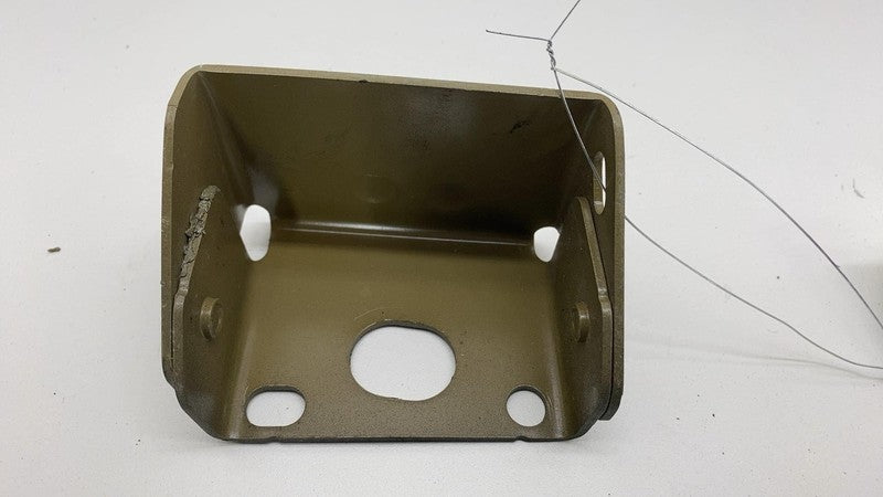 1867815 00 B 2024-2025 Tesla Cybertruck Mounting Support Mount Bracket 1867815-00-B