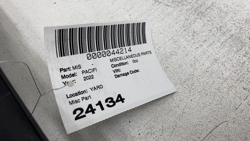 68292240AA ⭕ 17-24 Chrysler Pacifica Radiator Core Support Bracket Upper Closure 68292240AA