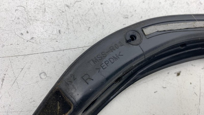 ⭕  2012-2023 Tesla Model S Right Rocker Panel Scuff Plate Molding w/ R