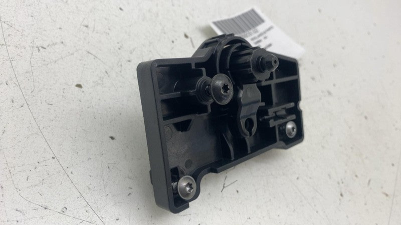 4KL823633B ⭕ 19-23 Audi E-Tron Quattro Hood Bonnet Release Opener Handle Bracket 4KL823633B