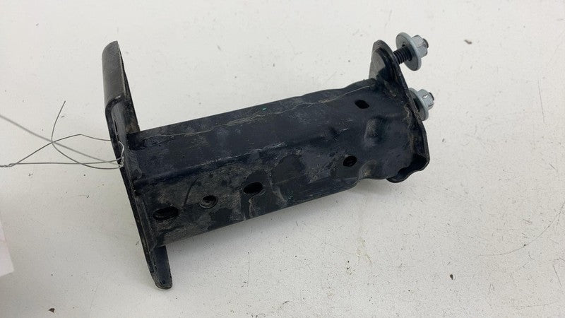 ⭕ 23-24 Toyota Prius Front Driver Side Reinforcement Bumper Bracket Support Left