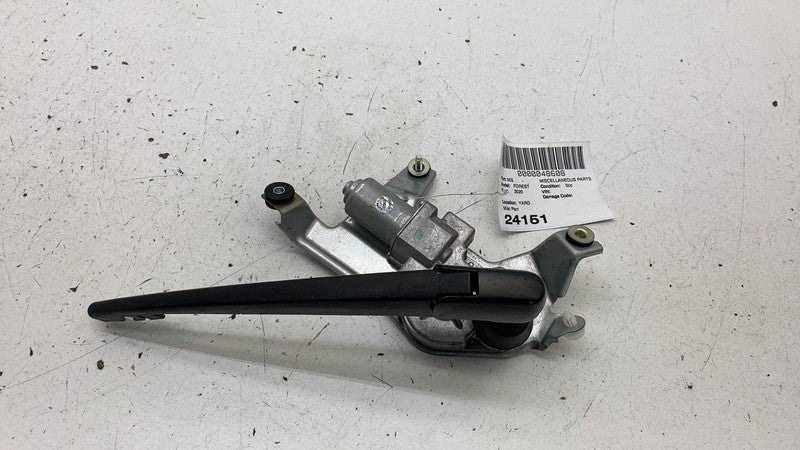 2019-2021 Subaru Forester Rear Tailgate Liftgate Window Wiper Arm Motor Assembly