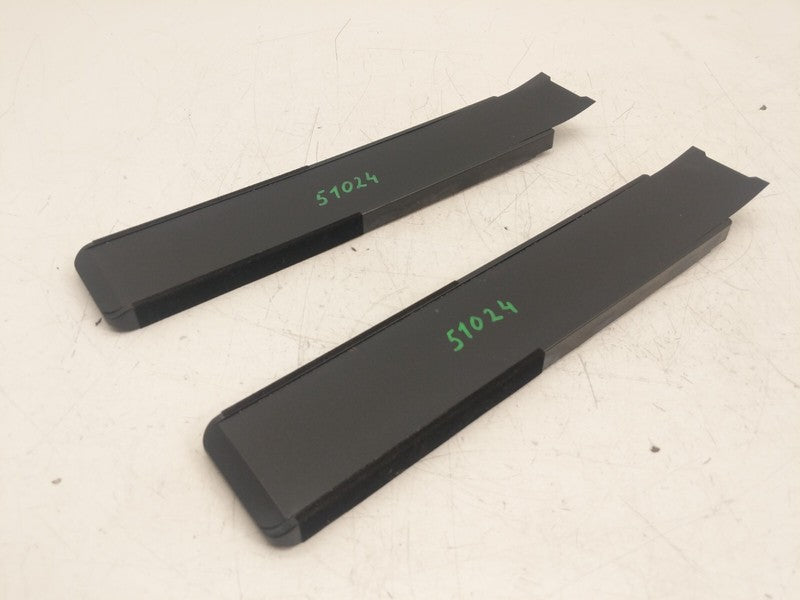 1121022 00 C ⭕16-22 Model X Left/Right 2nd Row Floor Plate Carpet Bracket Holder 1121022-00-C