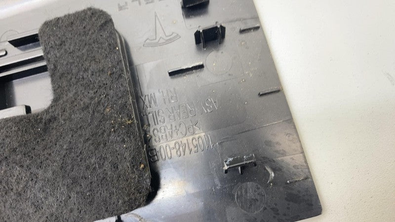 110514800B 2016-2020 Tesla Model X Rear Passenger Door Sill Scuff Plate Trim Cover Right RH