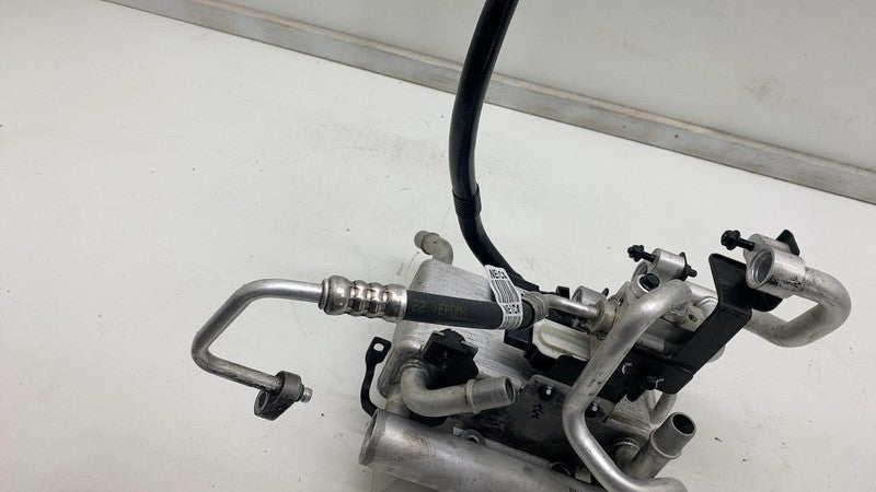 ⭕ 2022 Hyundai Ioniq 5 HVAC A/C Condenser Refrigerant w/ 3 Way Valve 9