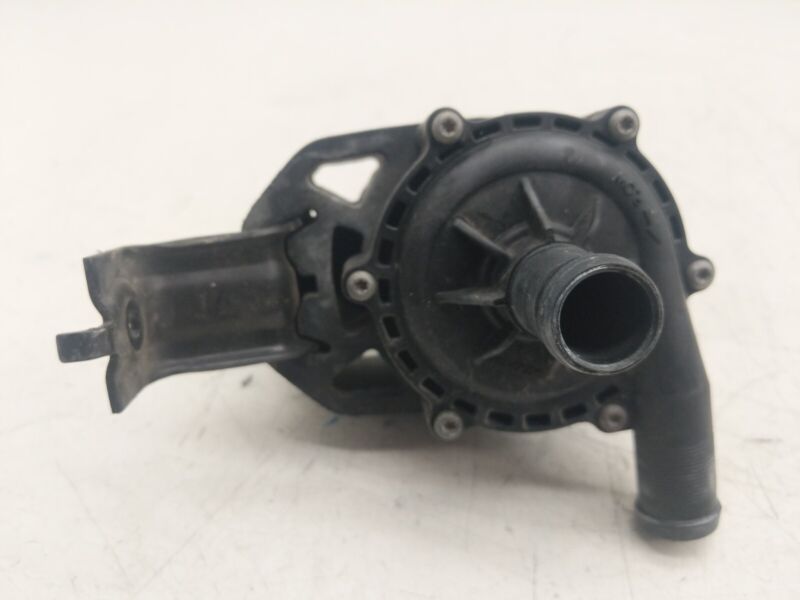 2012-2015 Tesla Model S MS Battery Coolant System Auxillary Water Pump Assembly