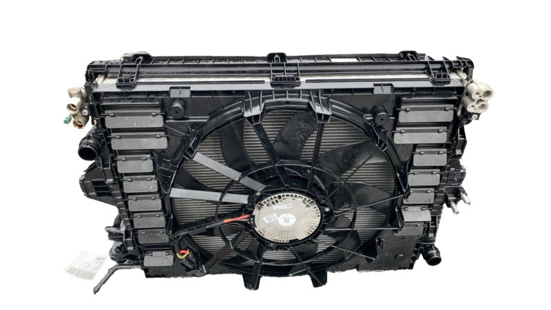 7P0 121 207 A 2011-2018 Porsche Cayenne Engine Radiator Cooling Fan Motor A/C Condenser Assy