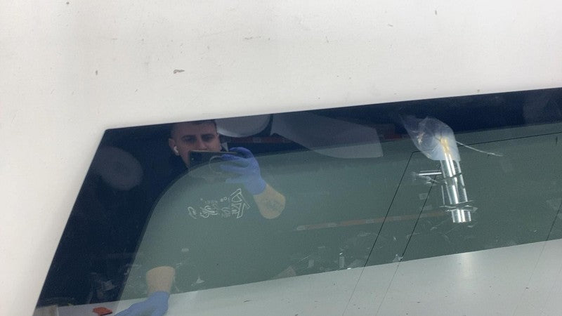 ⭕ 2018-2024 Lincoln Navigator Rear Right Quarter Window Glass OEM JL7B