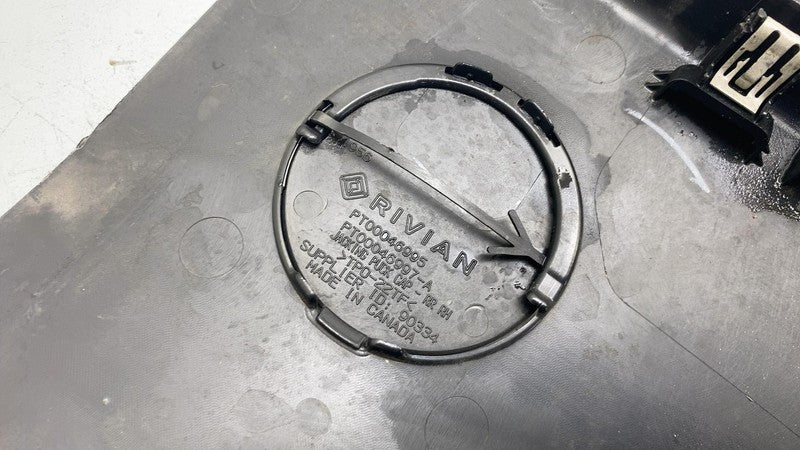 ⭕ 2025 Rivian R1S Rear Passenger Rocker Molding Cover Panel Right PT00