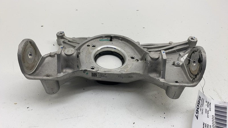 134439600A ⭕24-25 Tesla Model 3 Front Right Strut Upper Support Bracket Holder 1344396-00-A