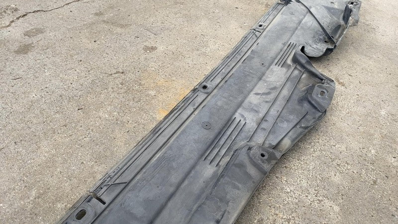 2011-2018 Porsche Cayenne Right Underbody Splash Shield Guard Assembly