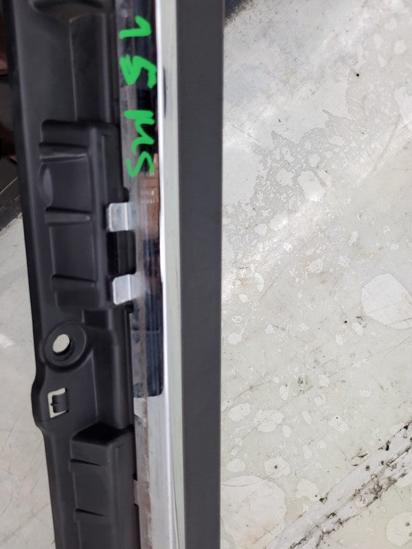 600587400G ⭕ 12-20 Model S Driver Side Skirt Rocker Molding Sill Panel Left LH 6005874-00-G