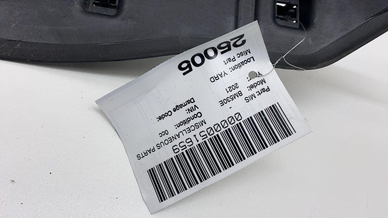 ⭕2021 BMW 530e B46X Front Fender Rearward Seal Protector Cover Right 5