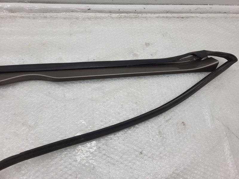 101221500F ⭕12-23 Model S Left Rocker Panel Scuff Plate Molding w/ Rubber Seal 1012215-00-F