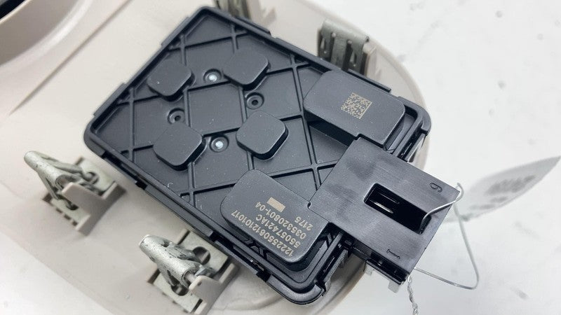 55057421AC 17-24 Chrysler Pacifica Rear 3rd Row Roof Air Vent Trim w/ Dome Light 55057421AC