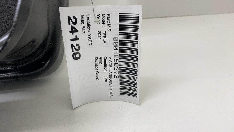 2024 2025 Tesla Cybertruck Front Truck Bed False Wall Assembly 1818781