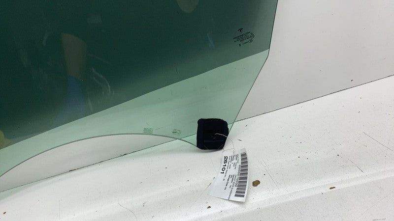 ⭕ 2021-2023 Tesla Model 3 Front Passenger Door Window Glass Right RH D